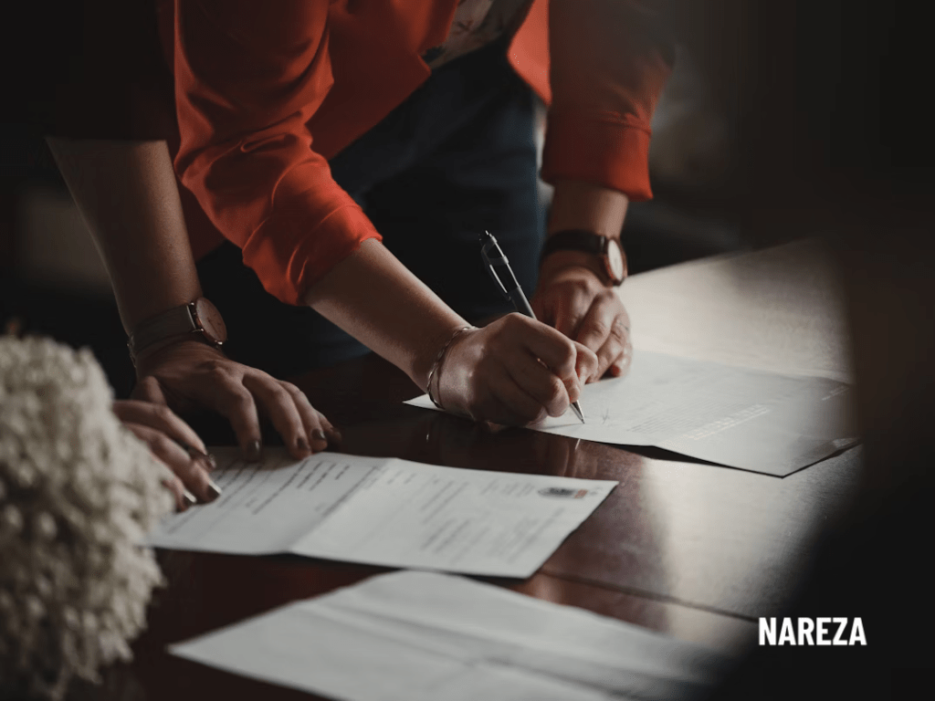 Términos jurídicos en español e inglés de un contrato de&nbsp;compraventa